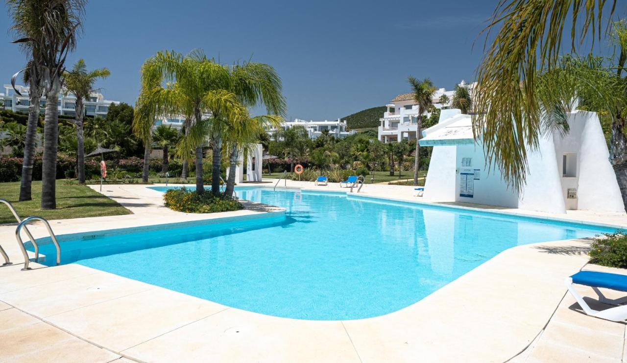 Alcazaba Lagoon 2425 Luxury Private Beach Estepona Extérieur photo