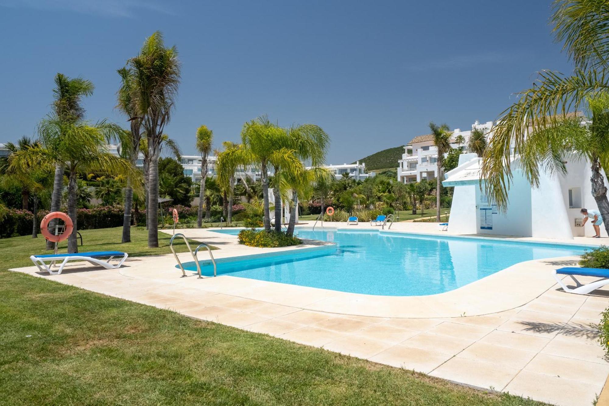 Alcazaba Lagoon 2425 Luxury Private Beach Estepona Extérieur photo